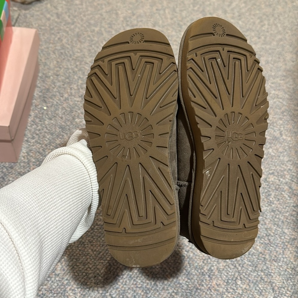 Classic Short Ugg Boot - image 2